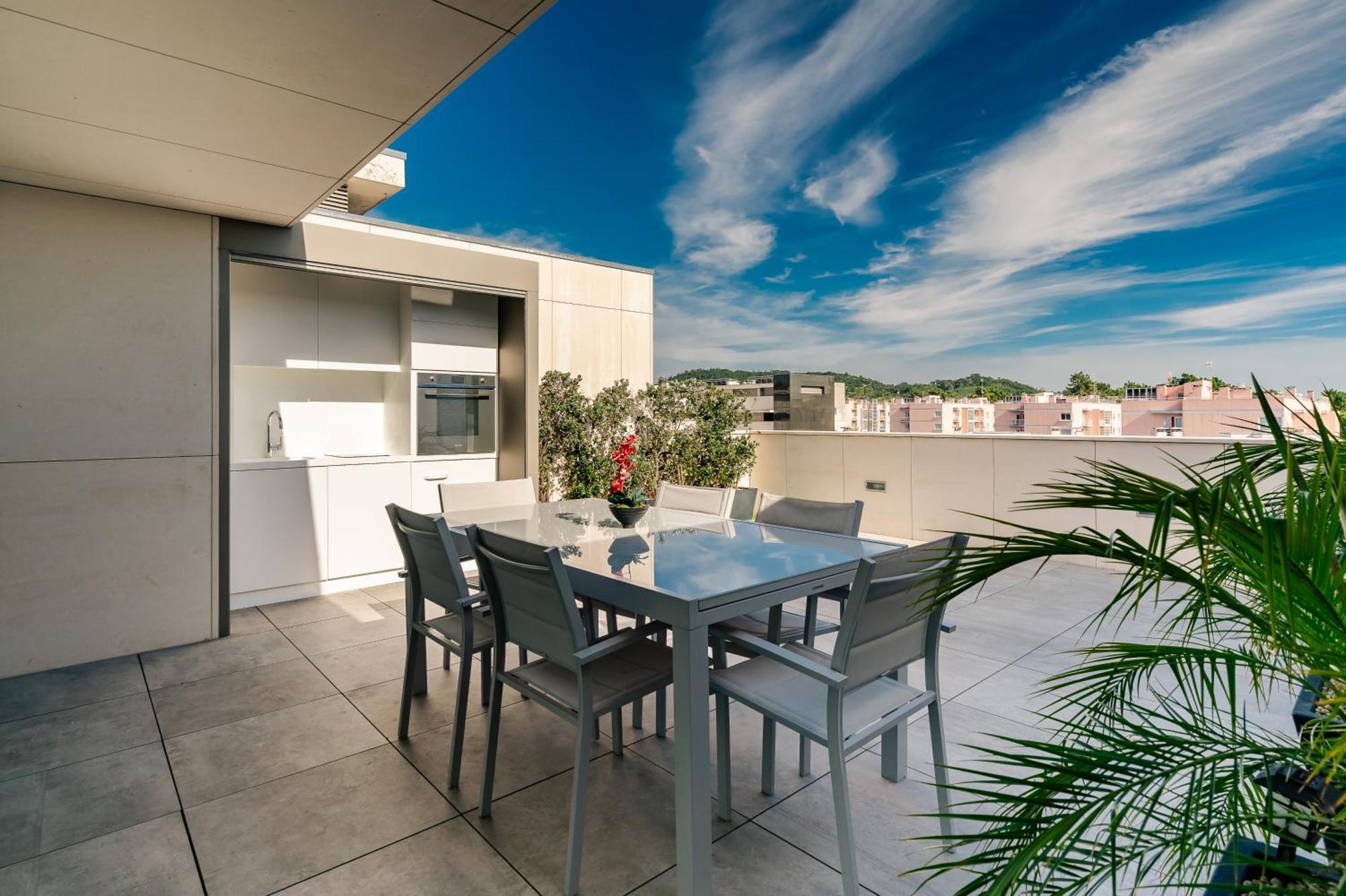 River Town View - Luxury Apartment With Jacuzzi On Terrace Viana do Castelo Exterior foto
